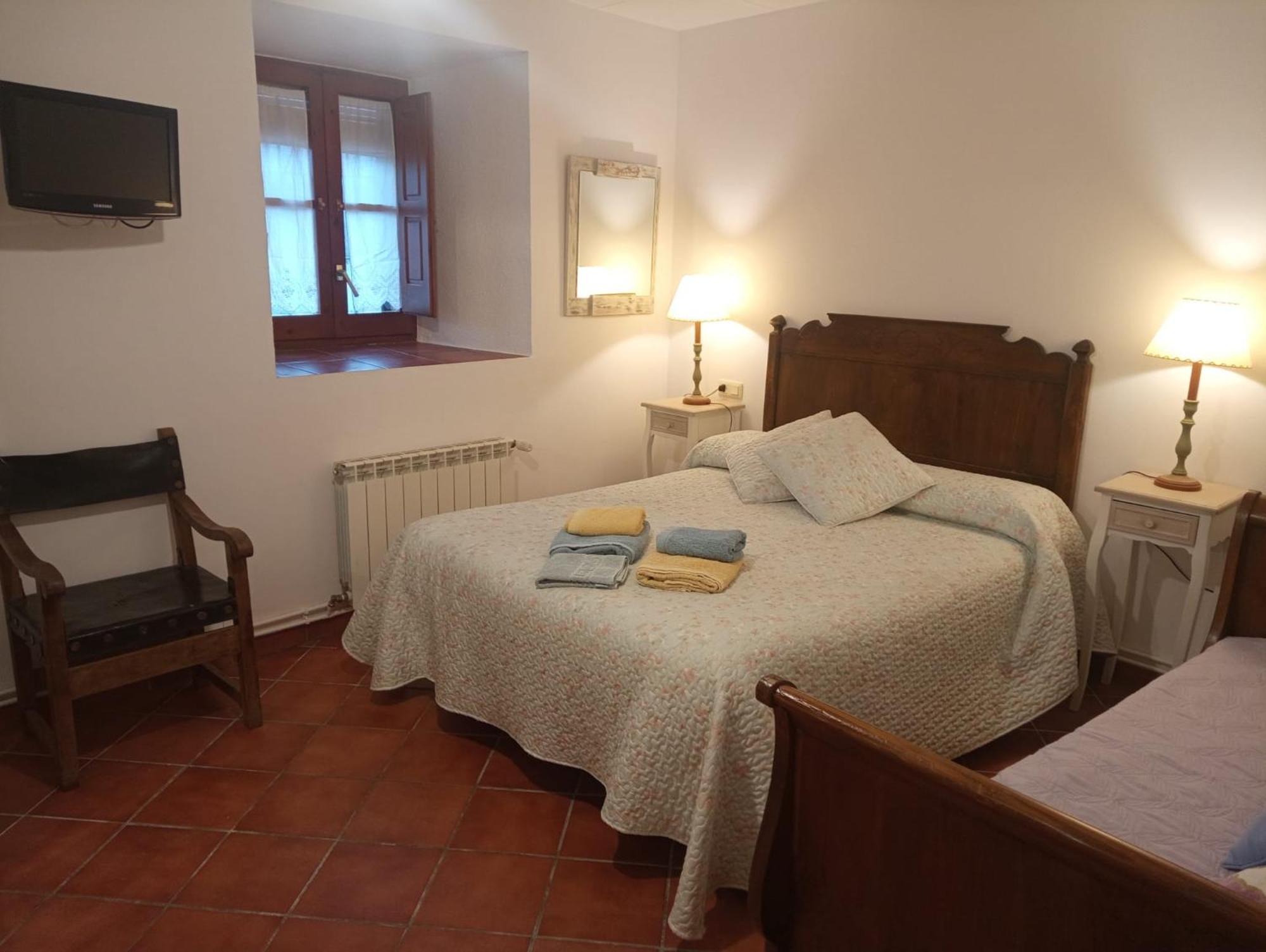 Turismo Rural Calaliu Peratallada Luaran gambar